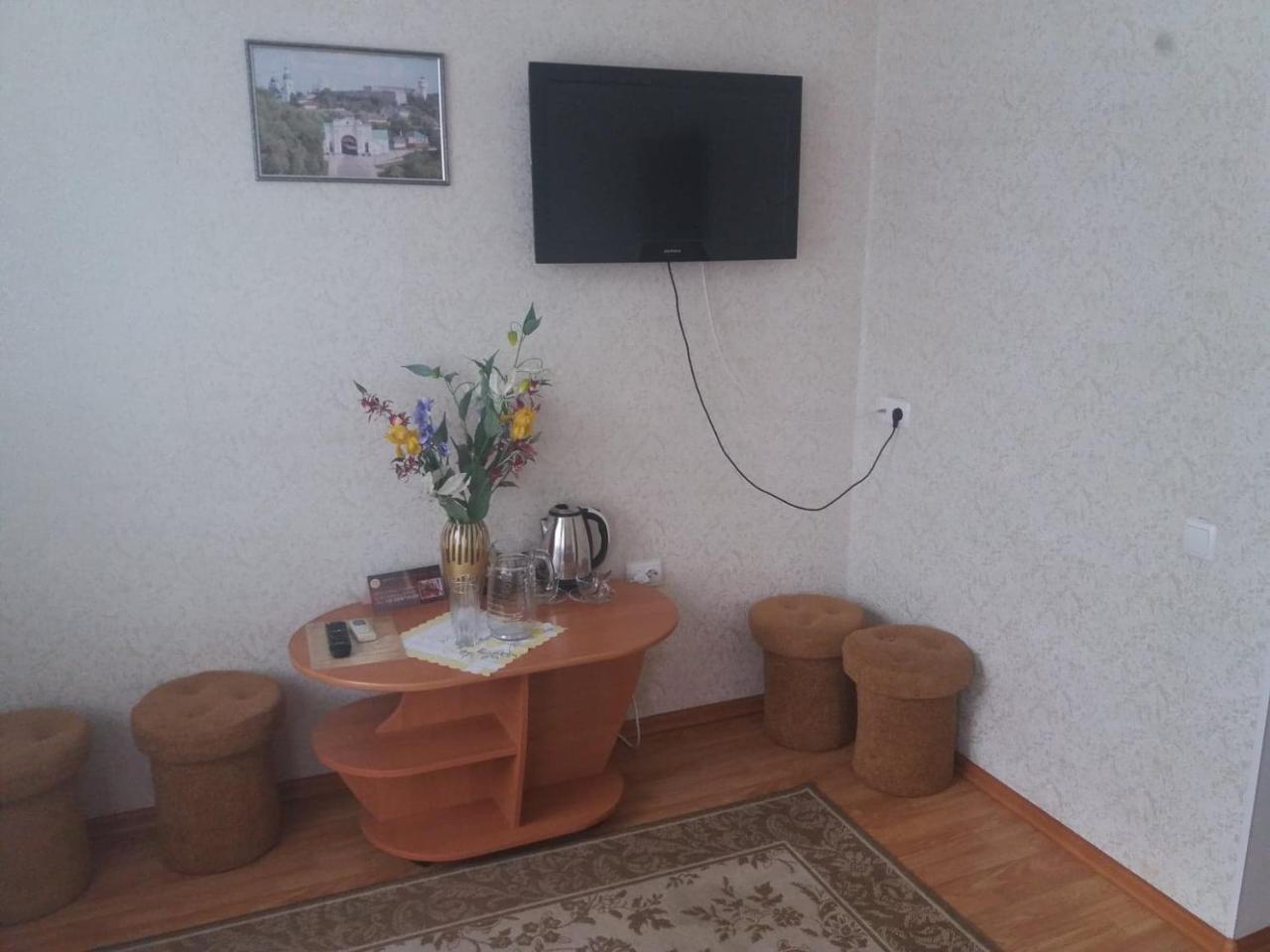 Отель Брама Hlukhiv Exterior foto